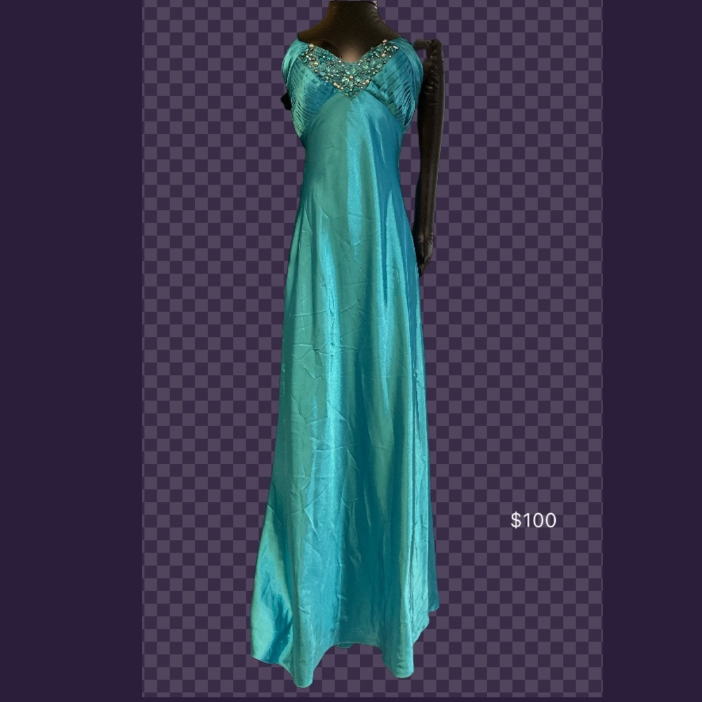 Gown